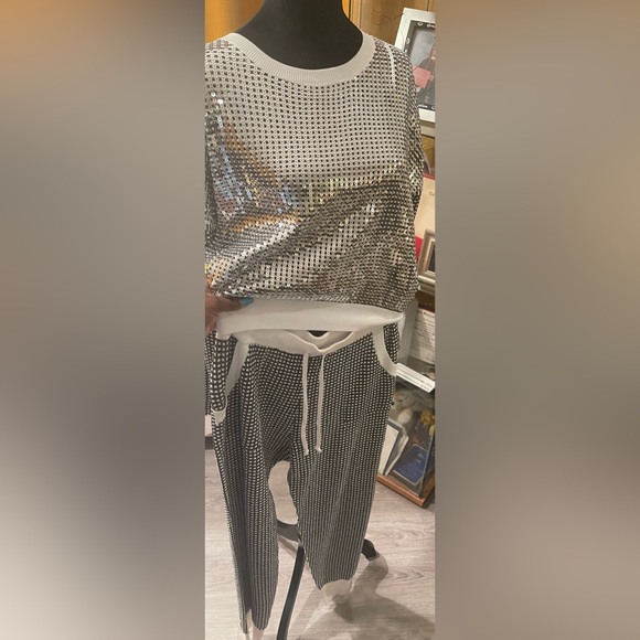 GRITTY SOUL Boutique Silver Sequins Jogging Set NWOT Retail$85 Size XXL - Picture 1 of 6